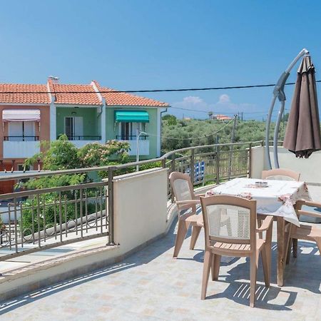 Geka'S Apartment Skala Rachoni  ภายนอก รูปภาพ