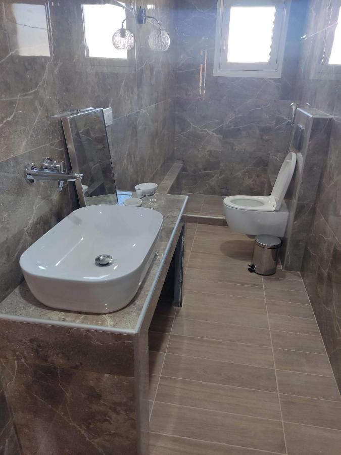 Geka'S Apartment Skala Rachoni  ภายนอก รูปภาพ