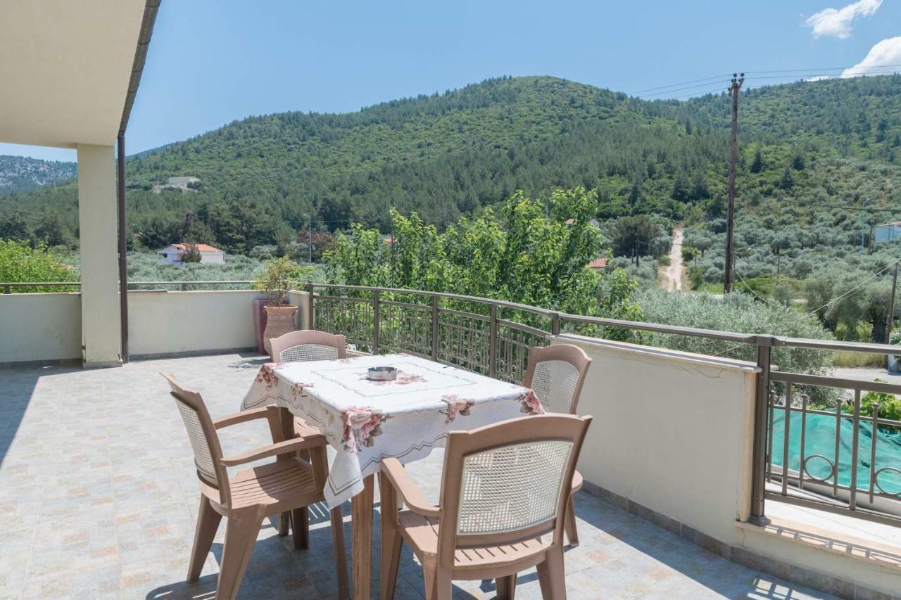 Geka'S Apartment Skala Rachoni  ภายนอก รูปภาพ